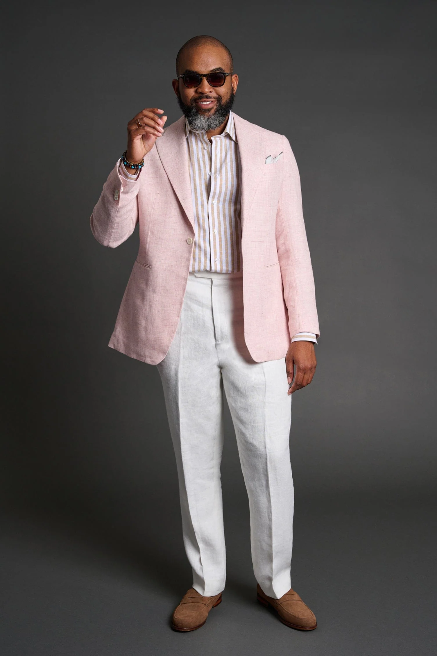 Red Carpet Builder Capsule - Image 29