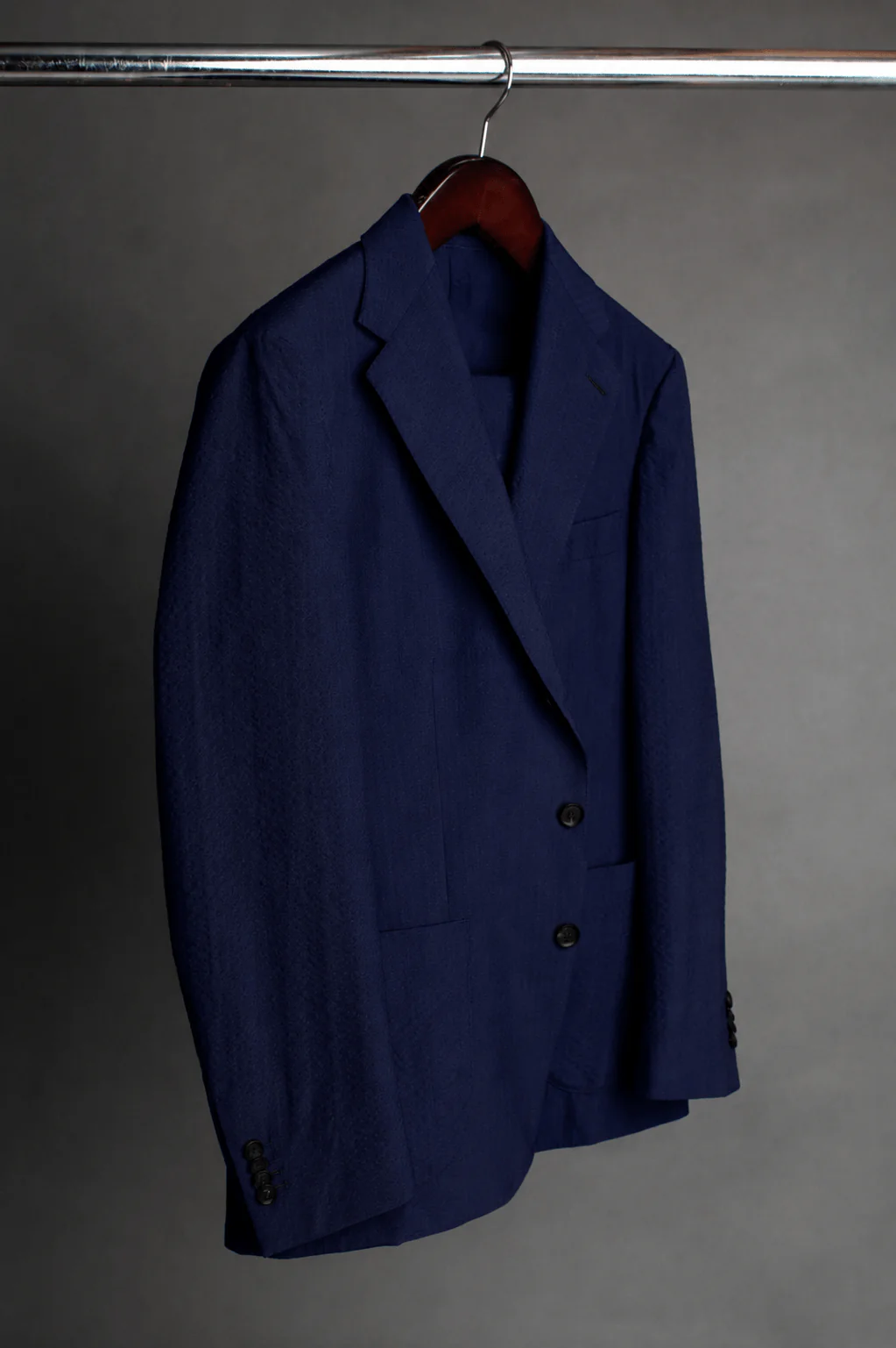 Tropical Wool Performance Seersucker Suit - Image 9